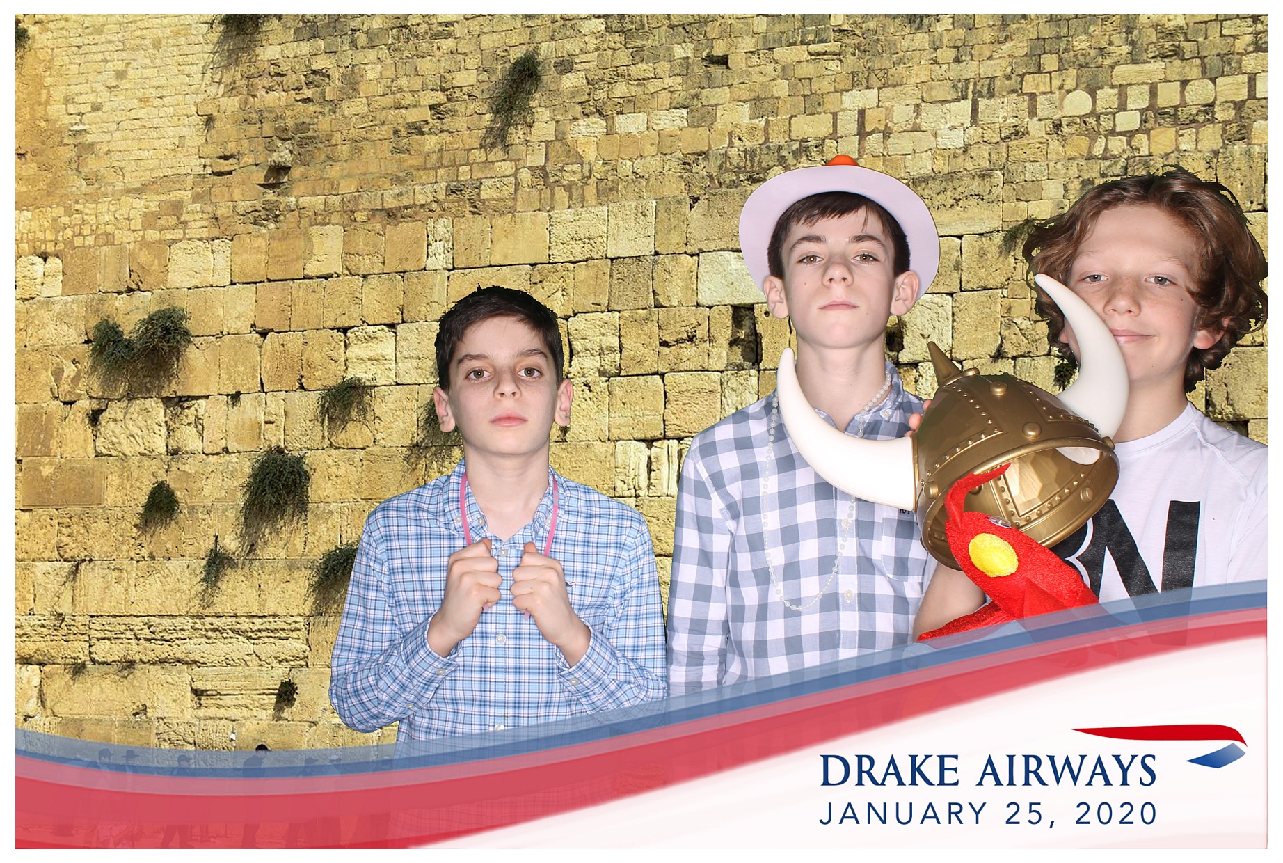 Drake Airways | View more photos from the event at gallery.photoboothcincy.com/u/PhotoBoothCincy/Drake-Airways